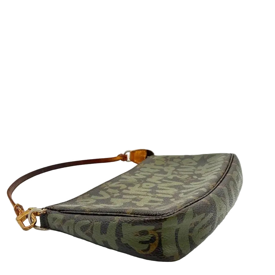LOUIS VUITTON GRAFFITI POCHETTE