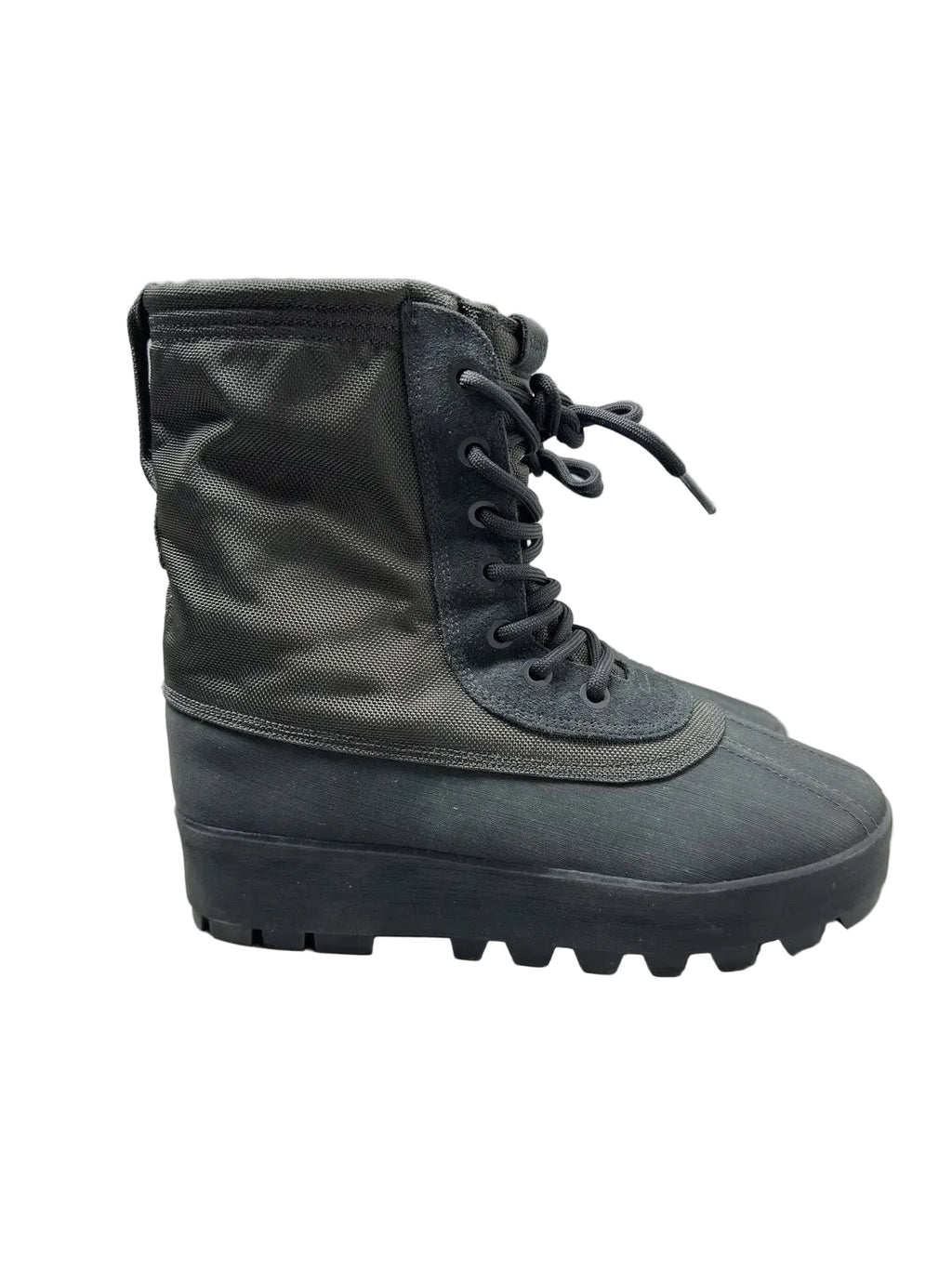 YEEZY 950 BOOTS