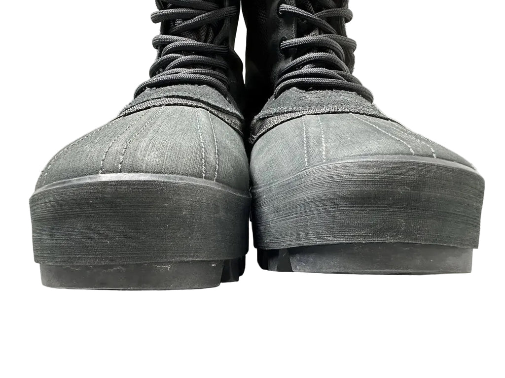 YEEZY 950 BOOTS